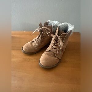Cat & Jack Brown Winter Boots